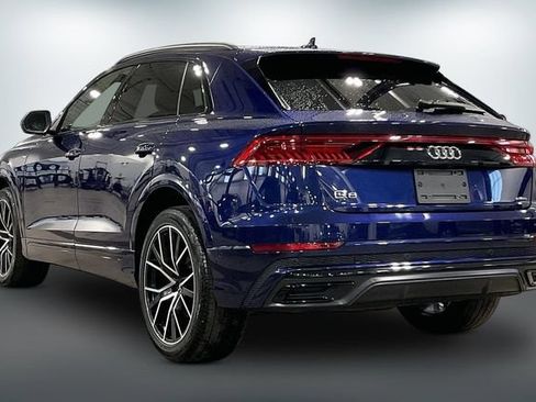 Used 2020 Audi Q8 Premium Plus w/ Premium Plus Package AWD/4WD image 12