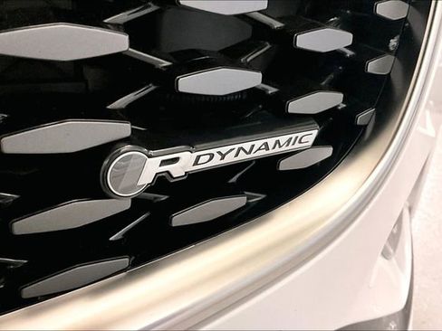 Certified 2024 Jaguar F-PACE R-Dynamic S image 7