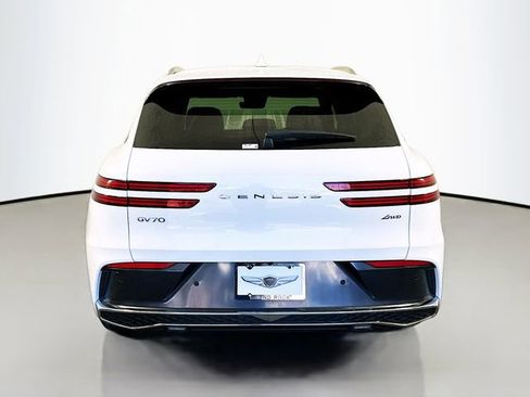 New 2026 Genesis GV70 2.5T image 6