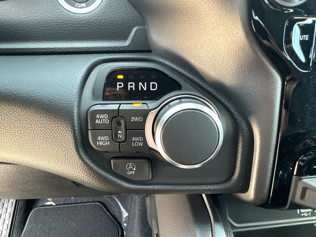 New 2026 RAM 1500 Big Horn AWD/4WD image 28