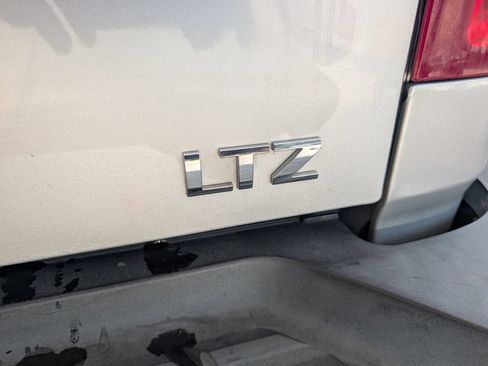 Used 2012 Chevrolet Silverado 2500 LTZ w/ LTZ Plus Package AWD/4WD image 9