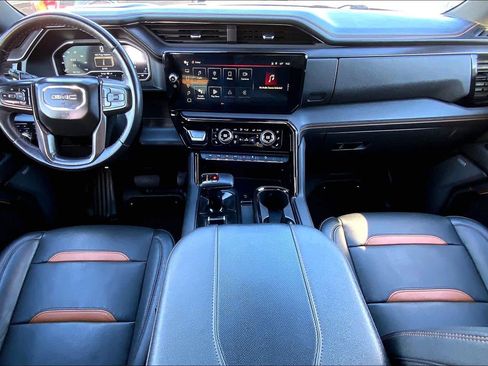 Used 2023 GMC Sierra 1500 AT4 w/ AT4 Premium Package image 14