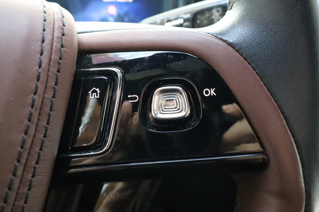 Used 2025 Lincoln Aviator Reserve w/ Equipment Group 201A AWD/4WD image 26