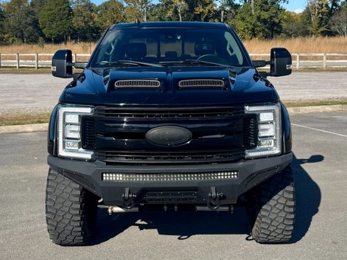 Used 2019 Ford F250 Lariat w/ Lariat Ultimate Package image 5