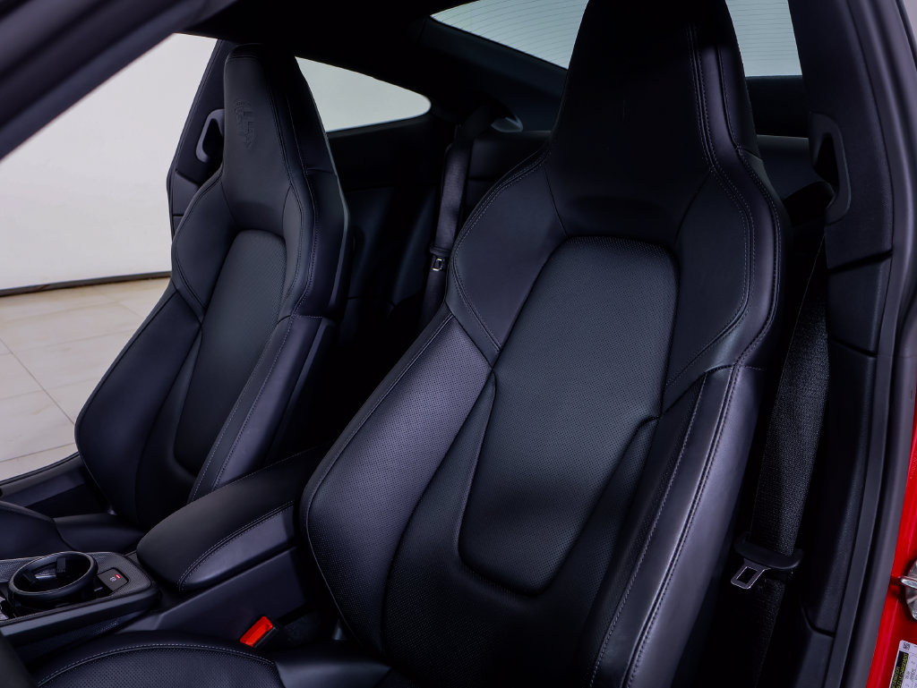 Certified 2025 Porsche 911 Carrera S RWD image 11