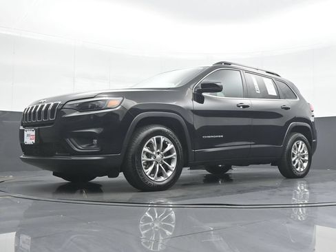 Used 2022 Jeep Cherokee Latitude Lux w/ Sun & Sound Group AWD/4WD image 26