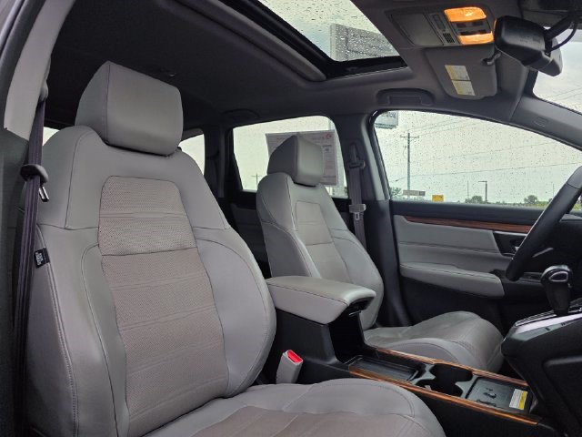 Used 2022 Honda CR-V Touring image 18
