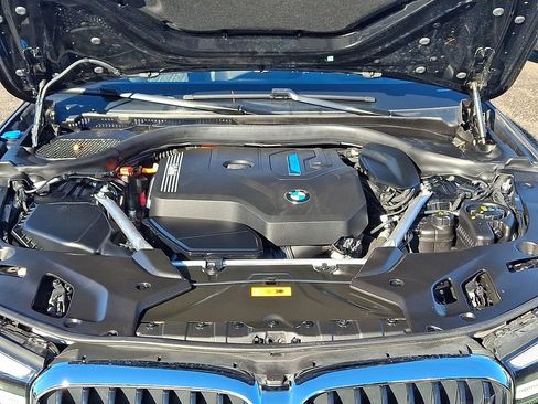 Used 2023 BMW 530e xDrive image 30
