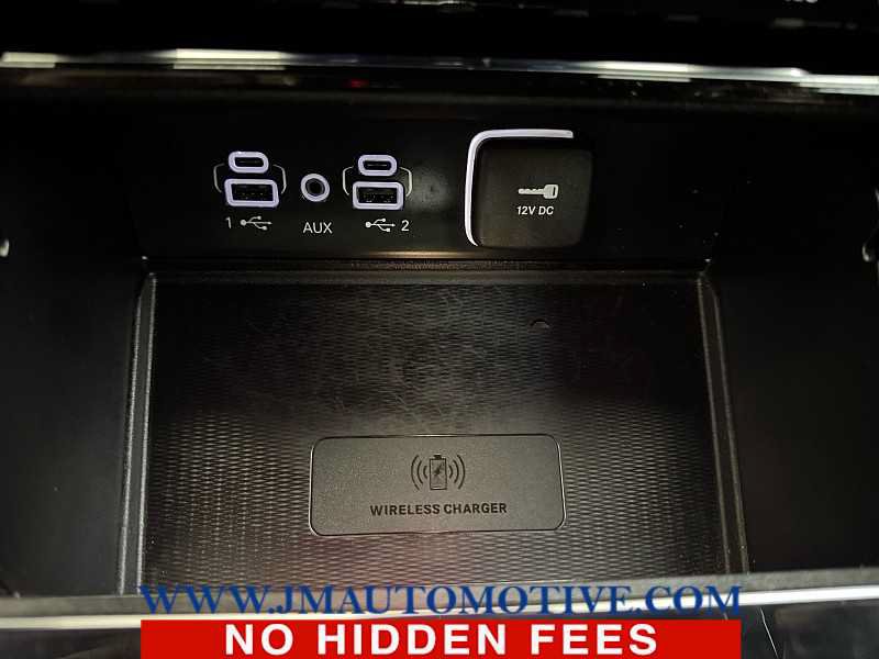 Used 2023 Jeep Grand Cherokee Altitude AWD/4WD image 38