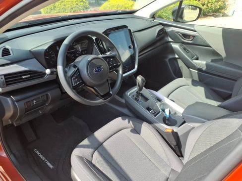 Used 2024 Subaru Crosstrek 2.0i Premium w/ Crosstrek Mirror Package AWD/4WD image 15