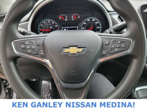 Used 2024 Chevrolet Malibu LT image 31