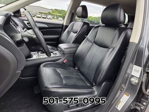 Used 2020 Nissan Pathfinder SL AWD/4WD image 7