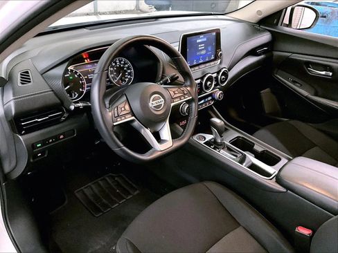 Used 2020 Nissan Sentra SV w/ Trunk Package FWD image 12