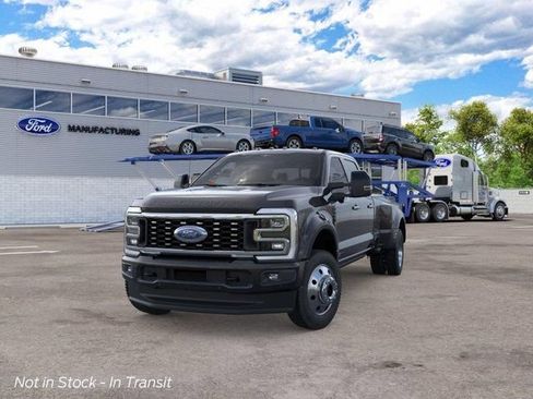 New 2026 Ford F450 Platinum w/ FX4 Off-Road Package AWD/4WD image 2