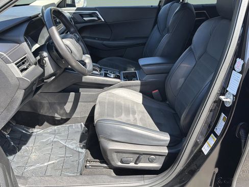 Used 2024 Mitsubishi Outlander SE image 20