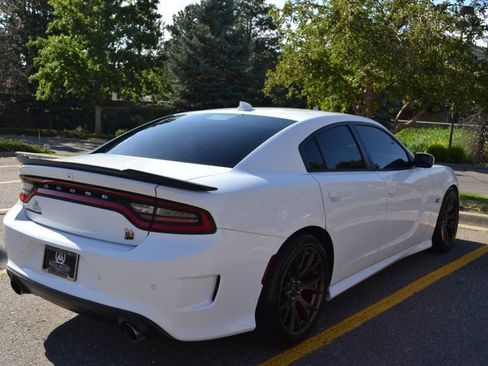 Used 2017 Dodge Charger R/T Scat Pack w/ Technology Group image 14