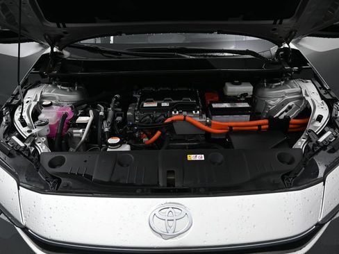 Certified 2023 Toyota bZ4X FWD w/ Weather Package image 34