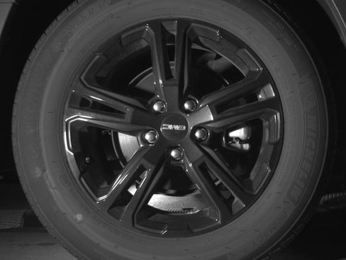 Used 2024 GMC Terrain SLE image 15