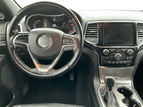 Used 2020 Jeep Grand Cherokee Limited image 17