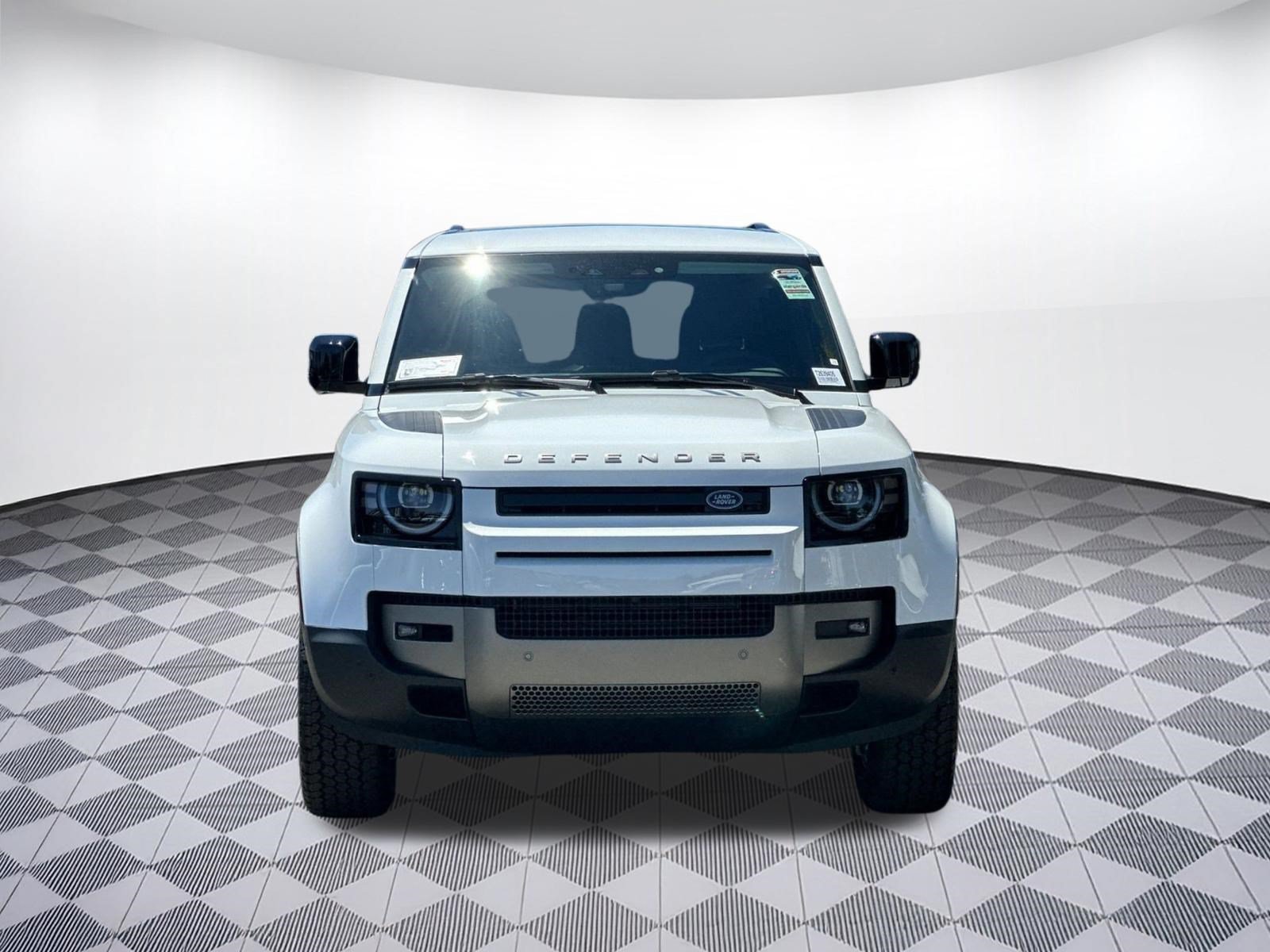 New 2026 Land Rover Defender 110 S AWD/4WD image 4