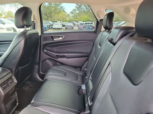 Used 2018 Ford Edge Titanium w/ Equipment Group 301A image 15