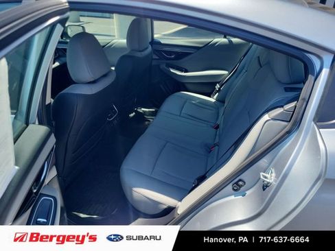 Used 2025 Subaru Legacy Limited AWD/4WD image 9