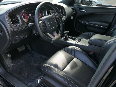 Used 2022 Dodge Charger SRT Hellcat w/ Harman/Kardon Audio Group image 9