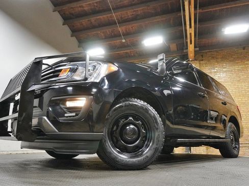 Used 2021 Ford Expedition XL AWD/4WD image 3