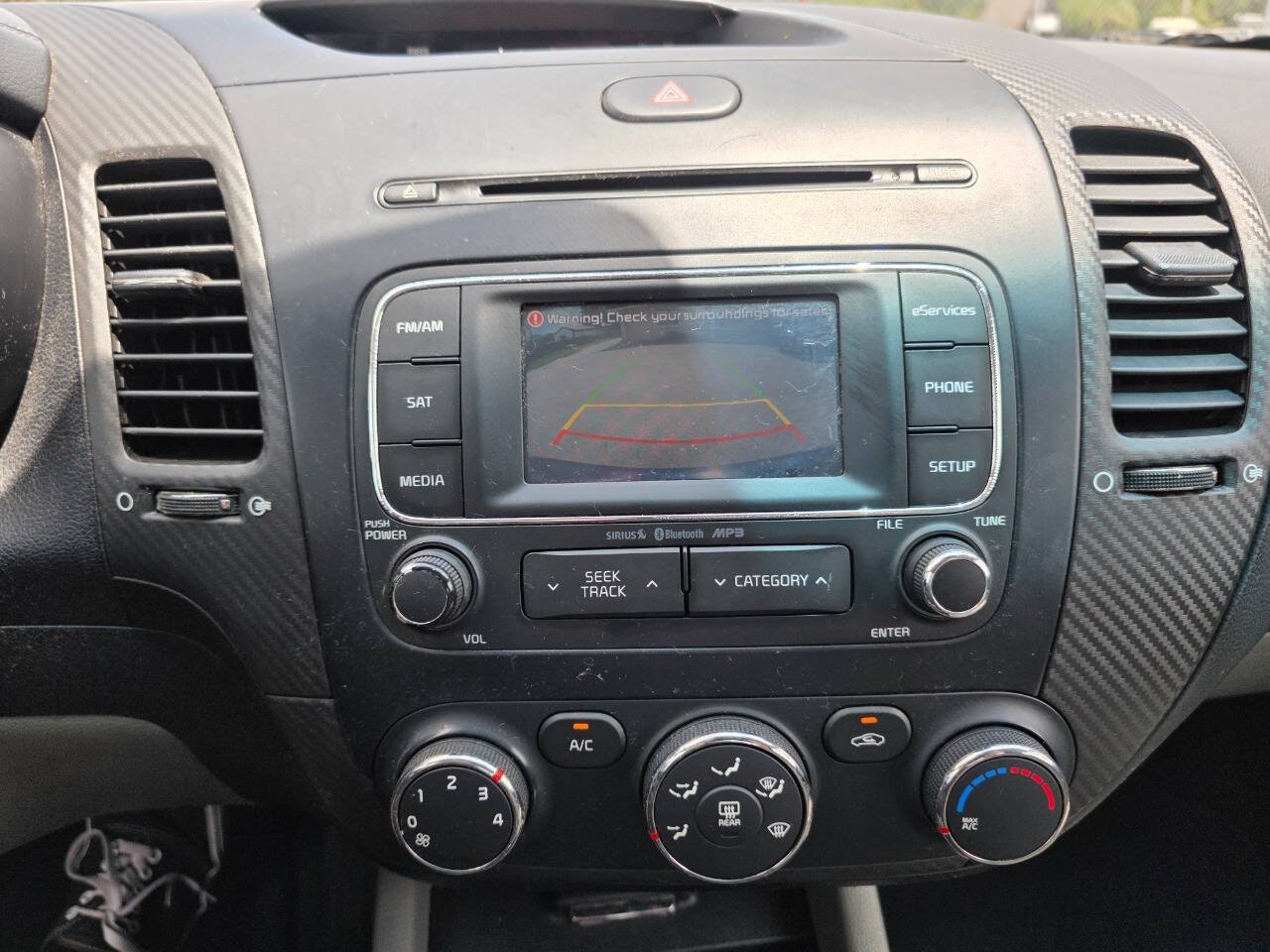 Used 2014 Kia Forte EX FWD image 15