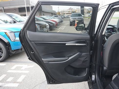 Used 2024 Kia Seltos LX image 22