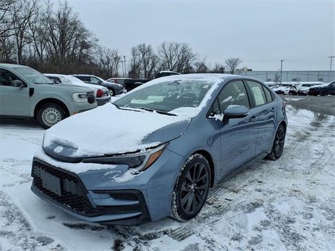 Certified 2024 Toyota Corolla SE w/ SE Premium Package image 3