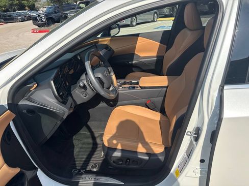 Used 2025 Lexus RX 350 Premium Plus w/ Convenience Package FWD image 17