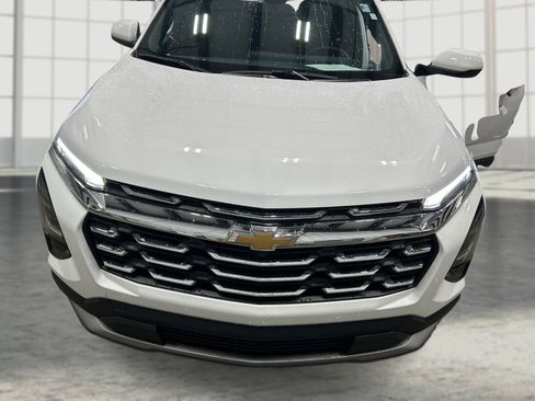 Used 2026 Chevrolet Equinox LT FWD image 20