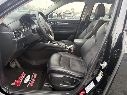 Used 2020 MAZDA CX-5 Touring image 12