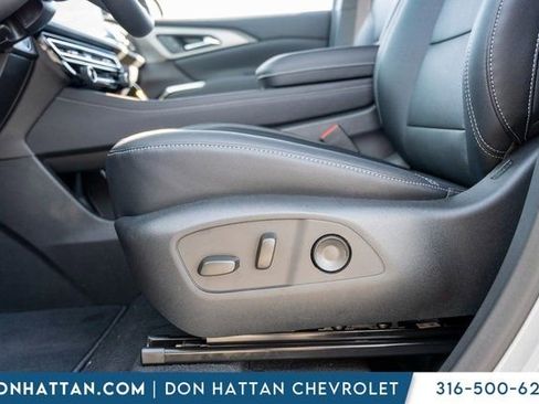New 2026 Chevrolet Traverse LT w/ Midnight/Sport Edition image 20