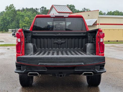 Used 2021 Chevrolet Silverado 1500 LT Trail Boss w/ Convenience Package II AWD/4WD image 6