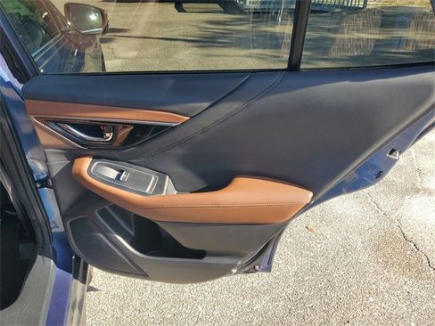 Used 2022 Subaru Outback Touring w/ Popular Package #2 image 35