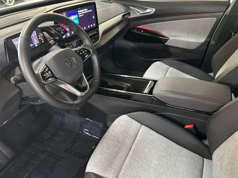 Used 2023 Volkswagen ID.4 2WD image 12