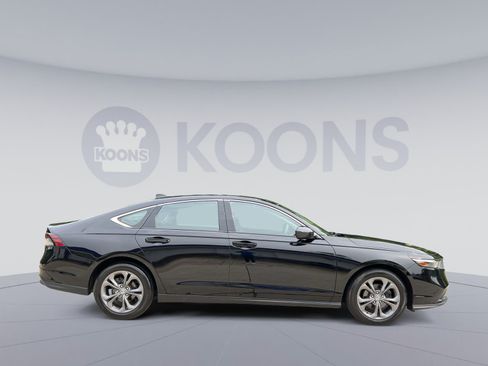 Used 2024 Honda Accord EX image 8