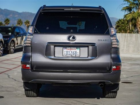 Used 2023 Lexus GX 460 Premium image 9