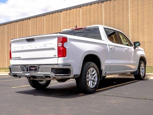 Certified 2024 Chevrolet Silverado 1500 LT AWD/4WD image 9