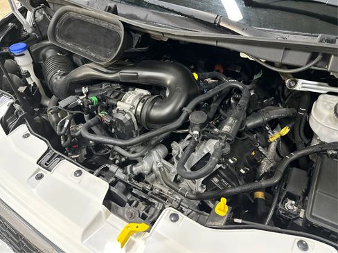 Used 2023 Ford Transit 350 XLT image 23