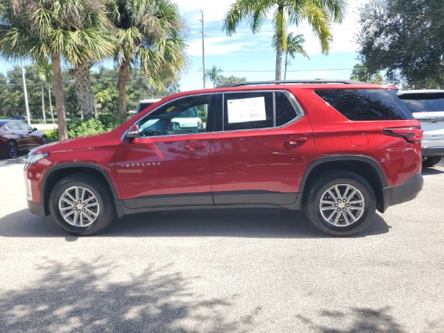 Certified 2023 Chevrolet Traverse LT FWD image 2