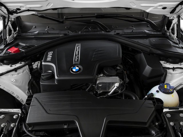 Used 2017 BMW 330i Sedan RWD image 13