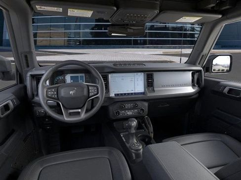 New 2025 Ford Bronco Badlands AWD/4WD image 9