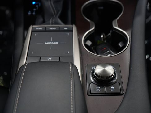 Used 2022 Lexus RX 350 AWD w/ Premium Package image 22