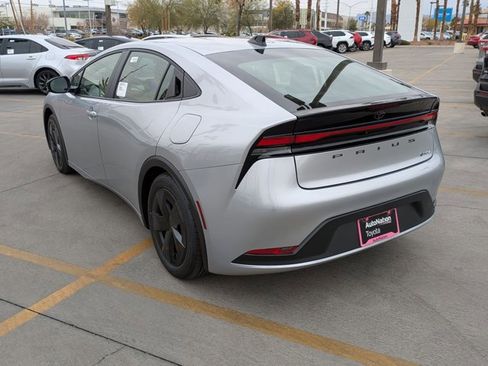 New 2026 Toyota Prius LE image 9