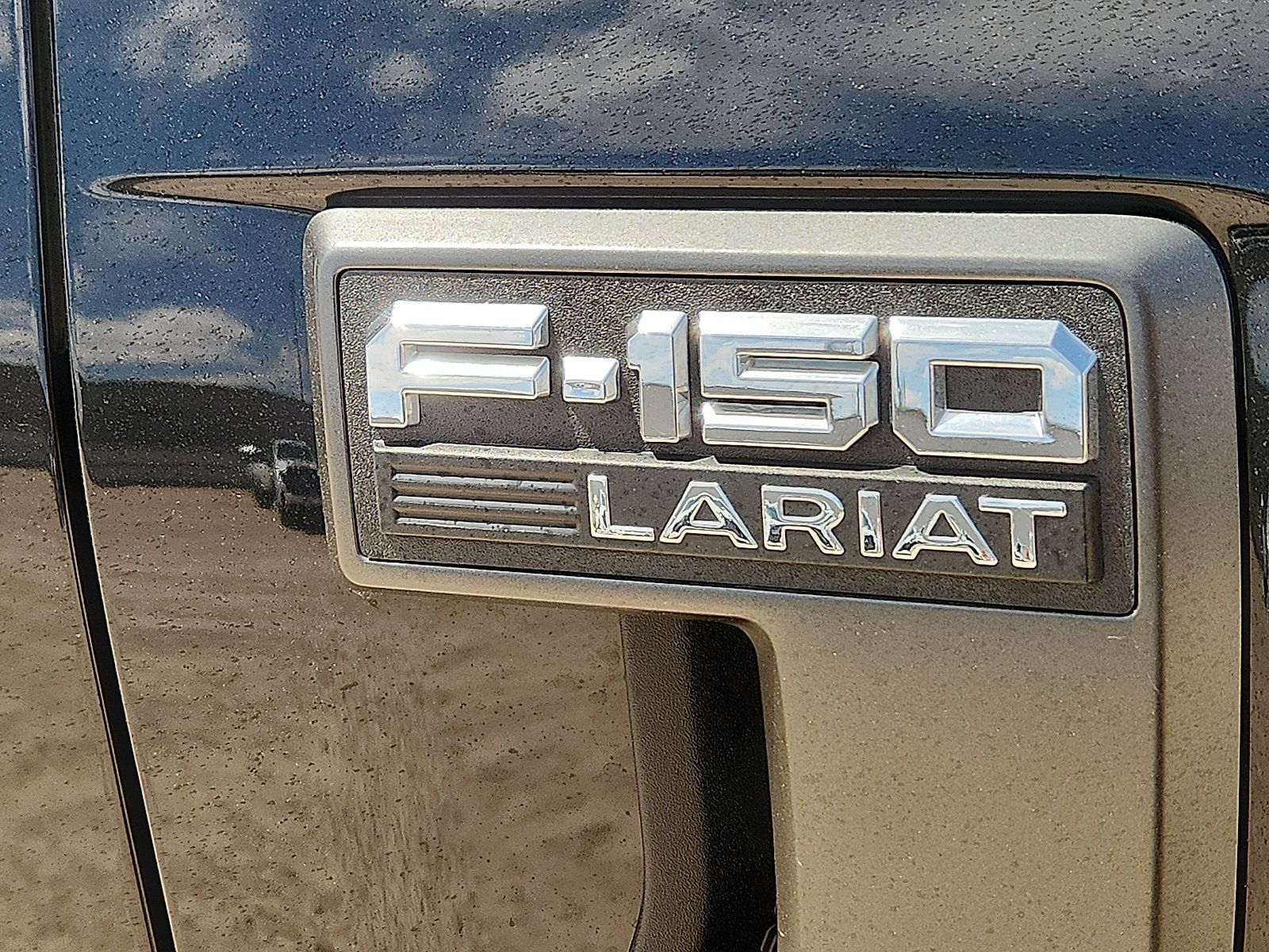 Used 2023 Ford F150 Lariat w/ Equipment Group 502A High AWD/4WD image 8