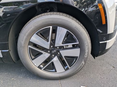 New 2026 Hyundai Ioniq 9 SEL image 11