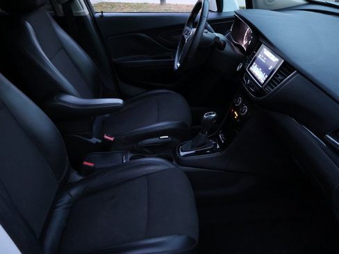 Used 2018 Buick Encore Preferred FWD image 12